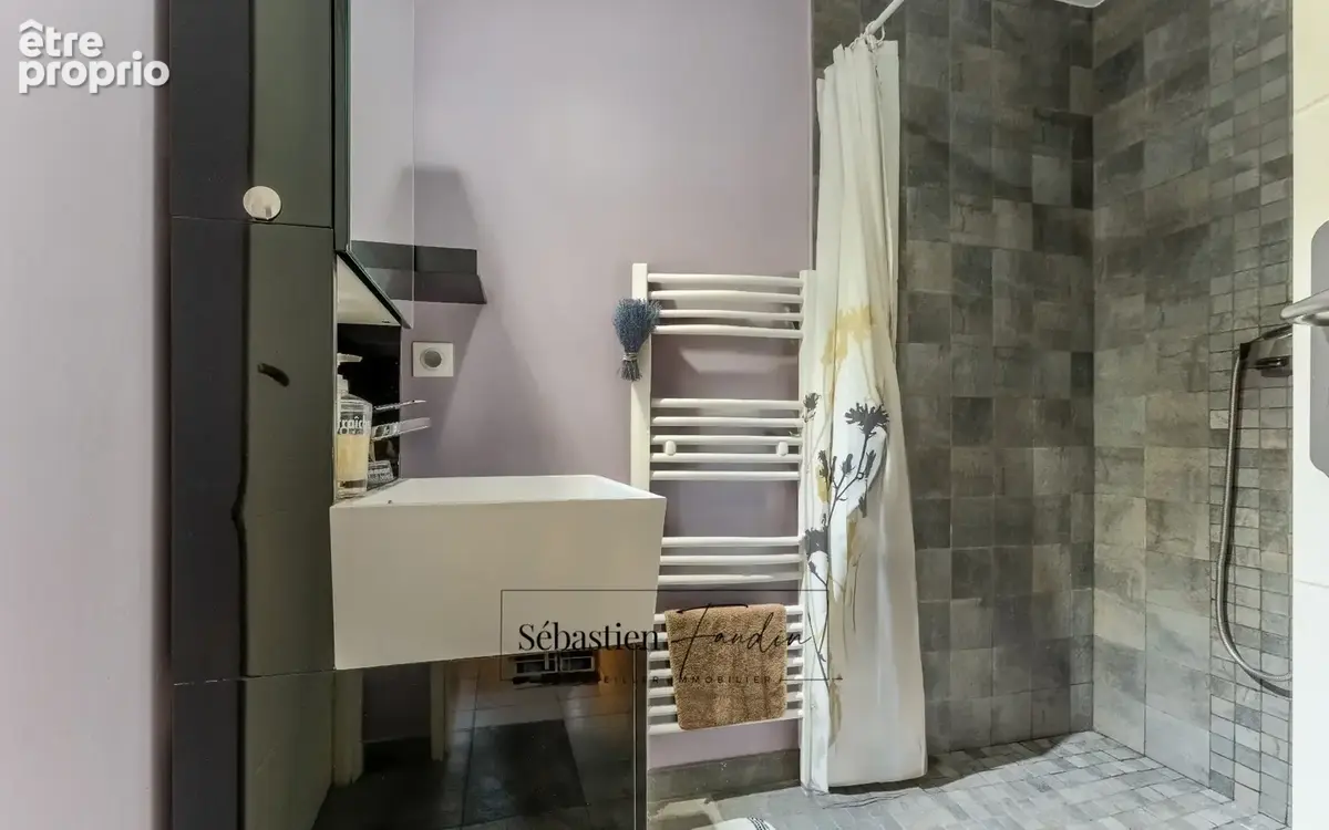 Domaine à vendre à Rousset à 15 minutes d'Aix-en-Provence - 1 ha - 3 logements - plus de 315 m² habitables - calme absolu - amou - photo 58