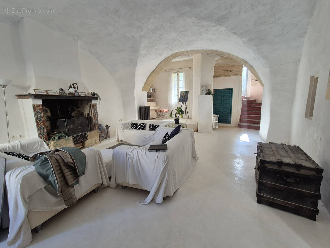 Maison à AIGUES-VIVES