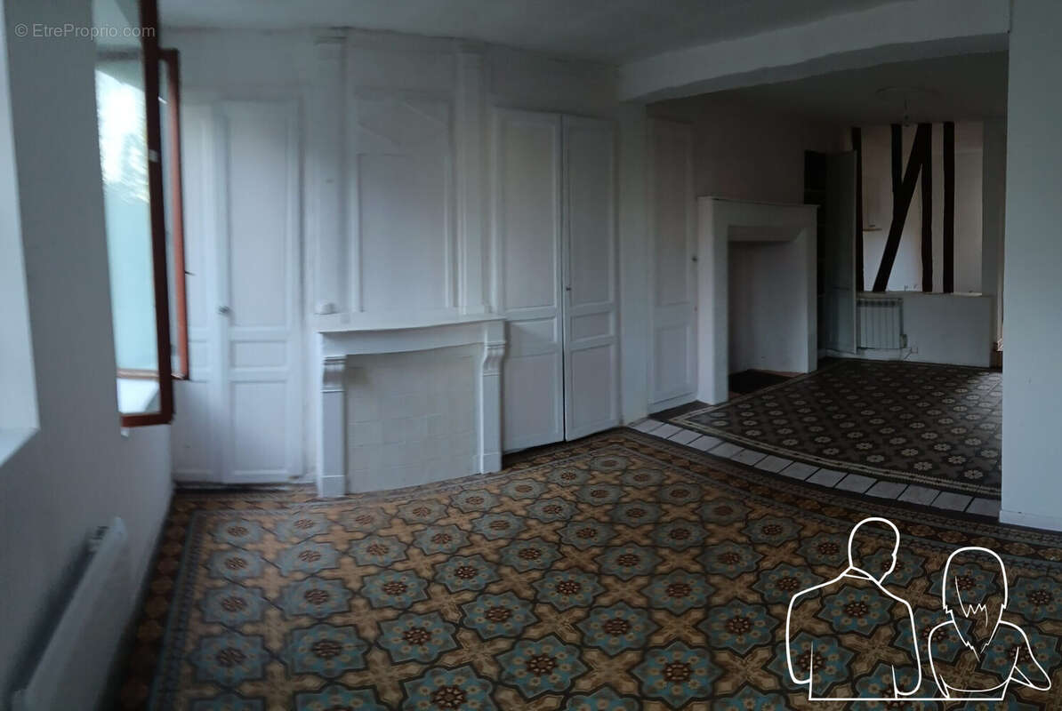 Maison à QUILLEBEUF-SUR-SEINE