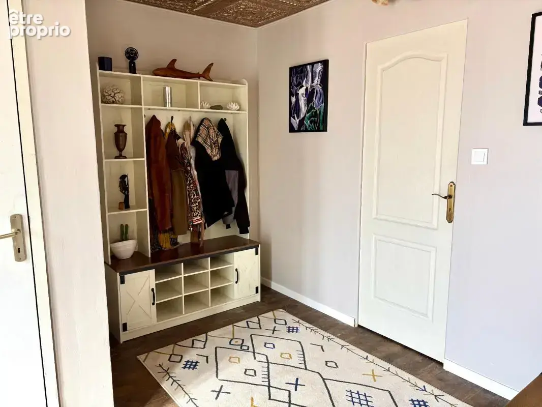 Maison en pierre , pleine de charme - 3 Chambres et mezzanine - COURNON - photo 10