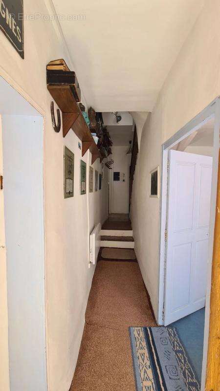 Maison à CABREROLLES