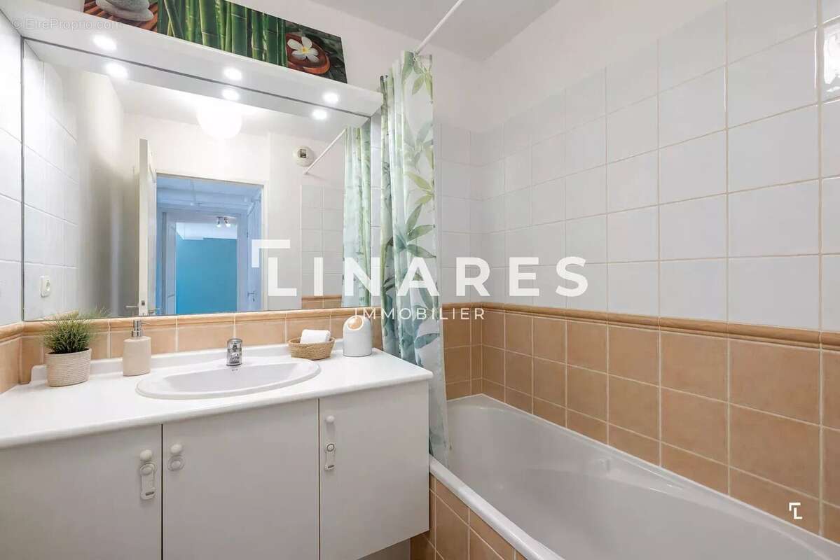 L’ÉCRIN D’AUBERT - Appartement T3 53m² - Terrasse 16m² - 13009 SAINTE-MARGUERITE - photo 8