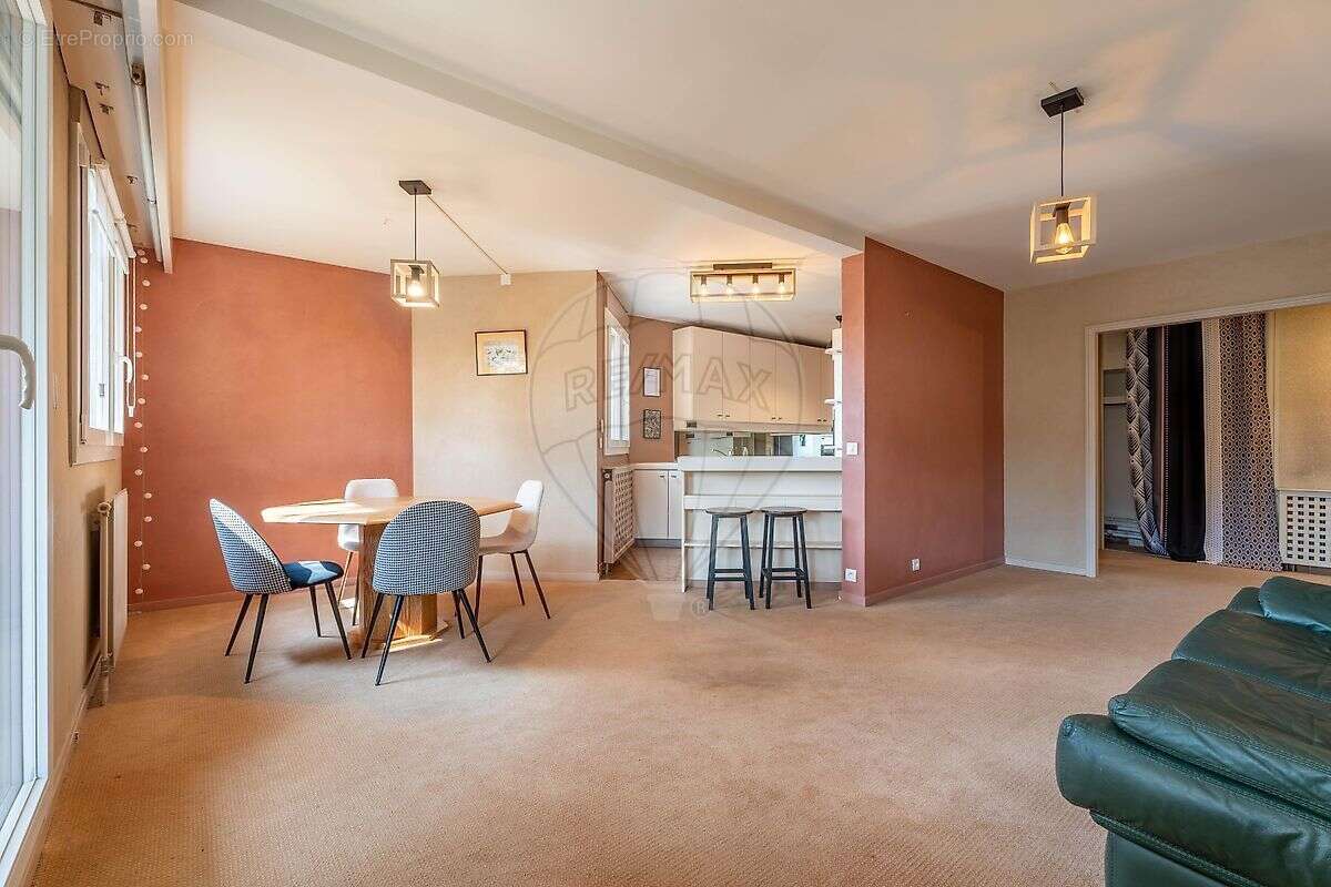 Appartement 4 chambre(s) à vendre - photo 2