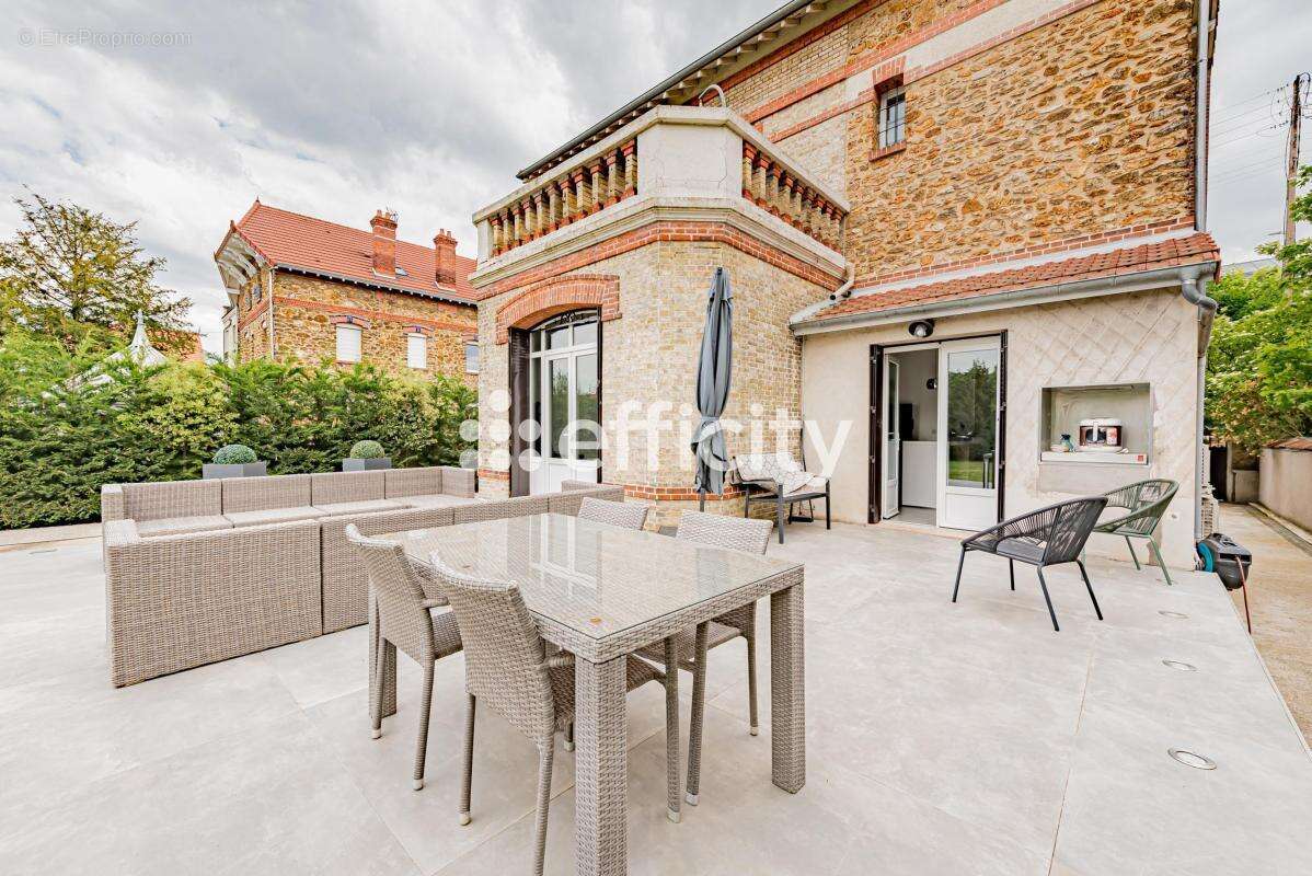 Maison à ABLON-SUR-SEINE