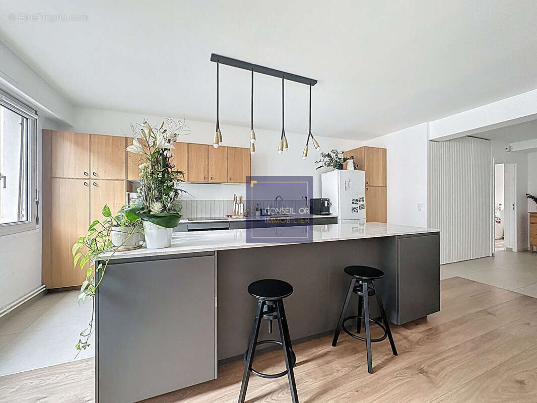 Appartement à LYON-6E