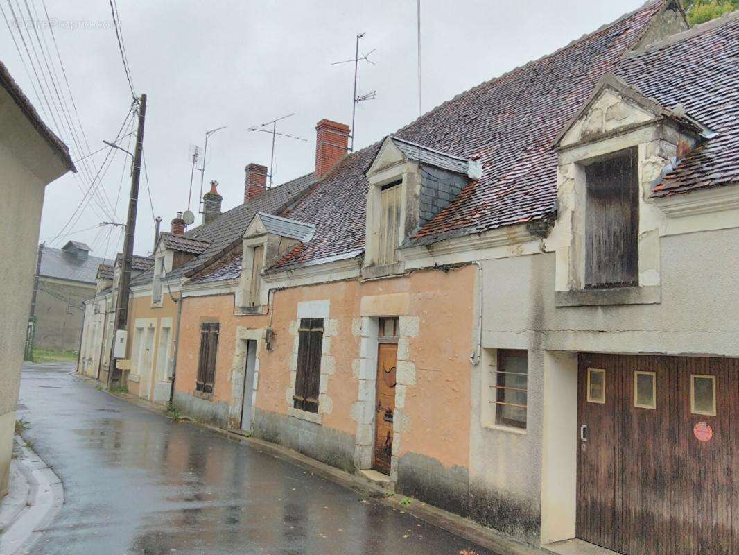 Maison à BUZANCAIS