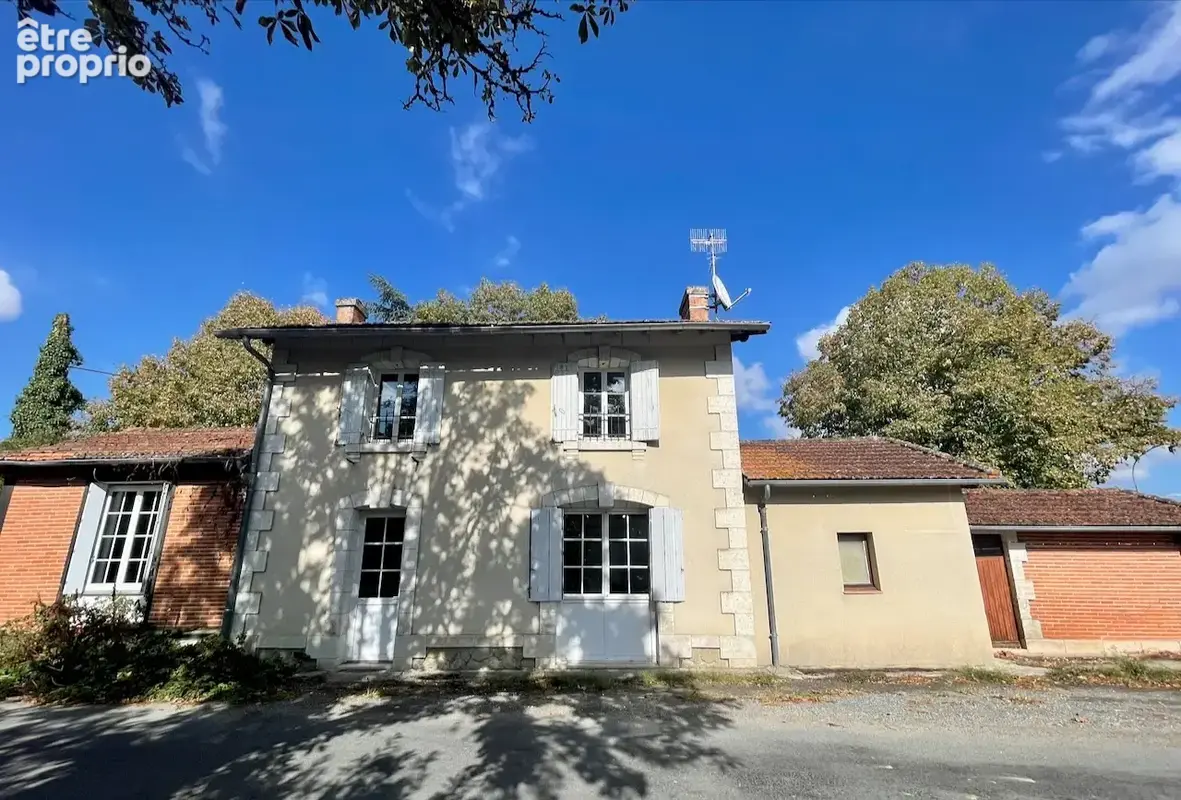 Maison 3 chambres, garage. - photo 1