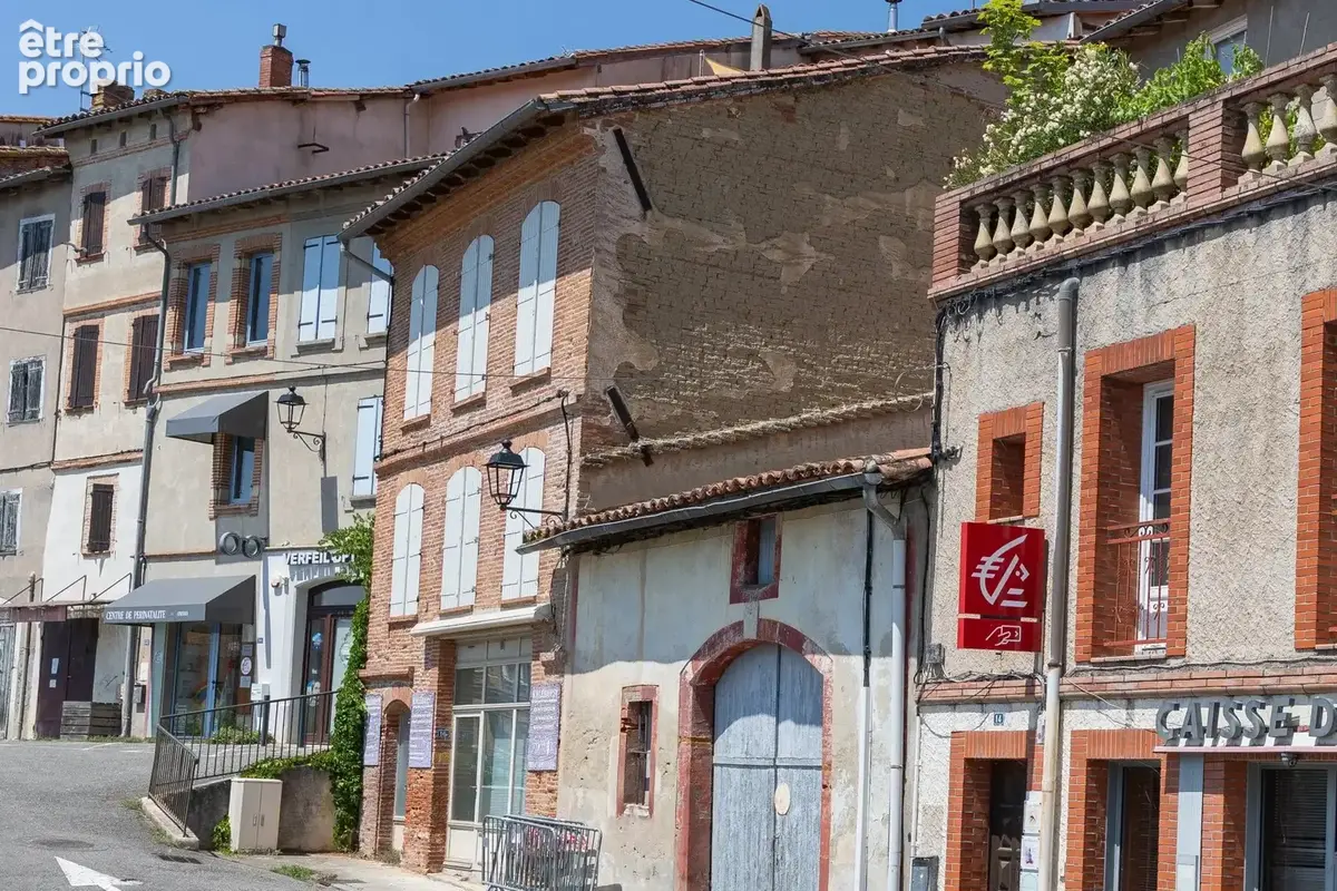 Local professionnel de 68 m² - photo 2