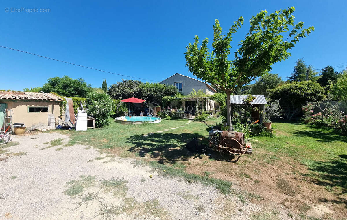 Cadenet villa 120 m² avec jardin 640 m² et garage - photo 3