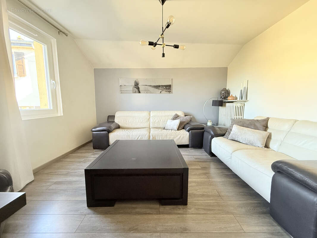 Appartement à MANOM