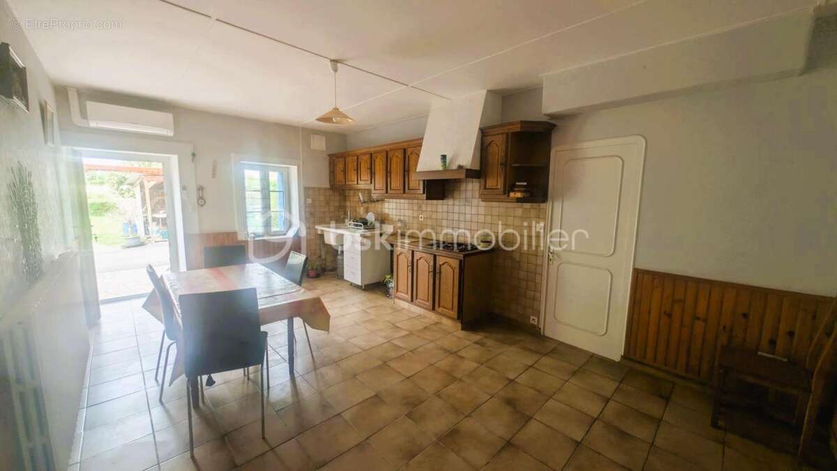 Maison à LE BEUGNON