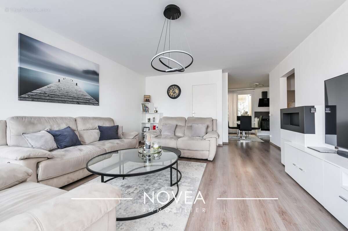 Appartement à VAULX-EN-VELIN