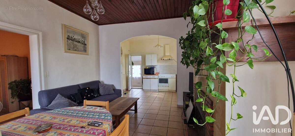 Maison 58 m² à Saint-Medard-De-Mussidan  - photo 5
