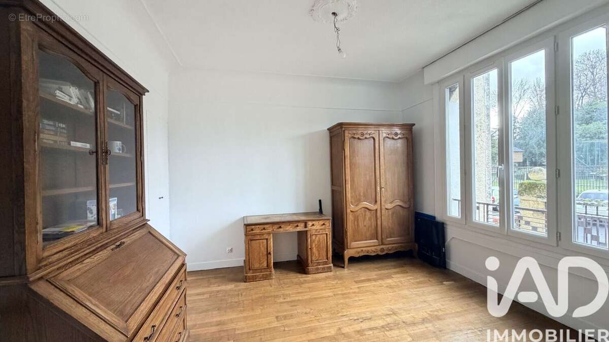 Photo 7 - Maison à DAMMARIE-LES-LYS