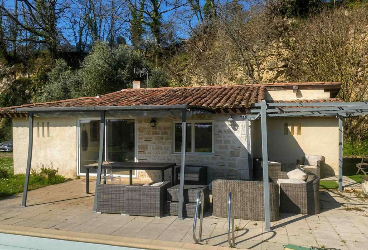 Maison à VIANNE