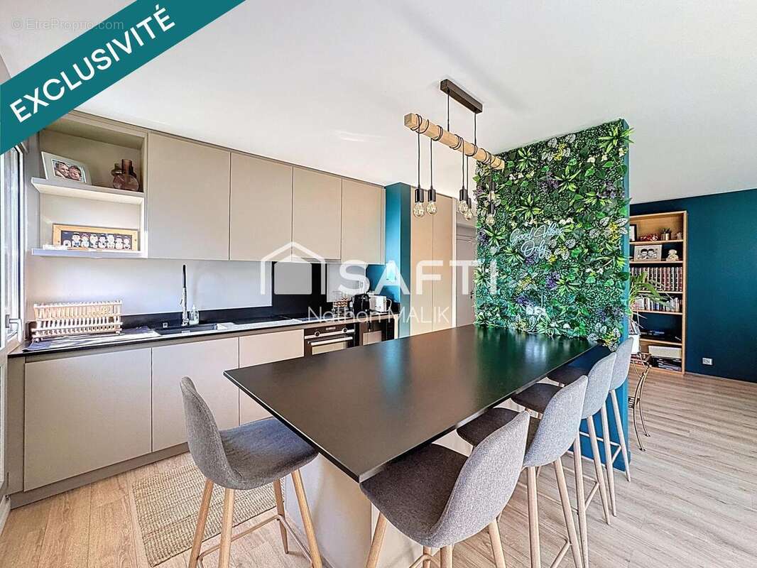 Photo 3 - Appartement à VILLENEUVE-LES-AVIGNON