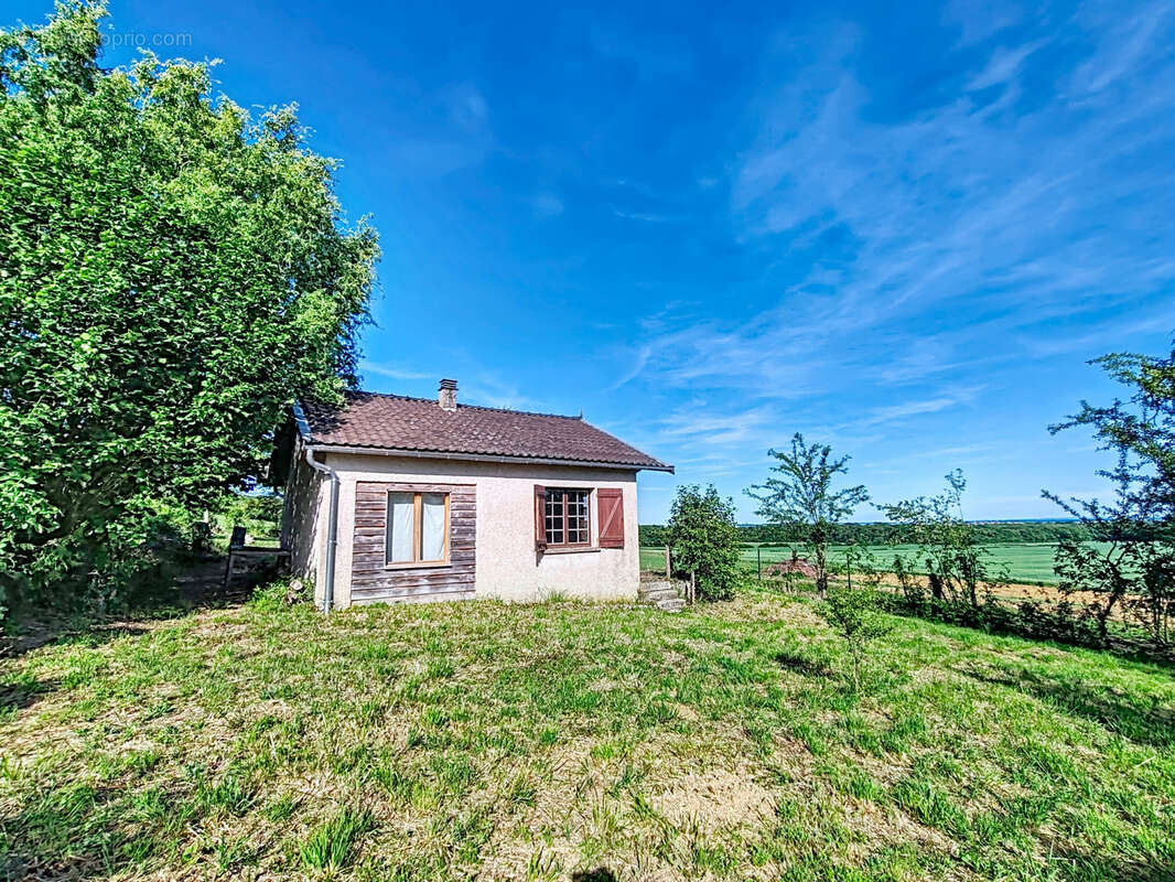 Terrain à LOUPMONT