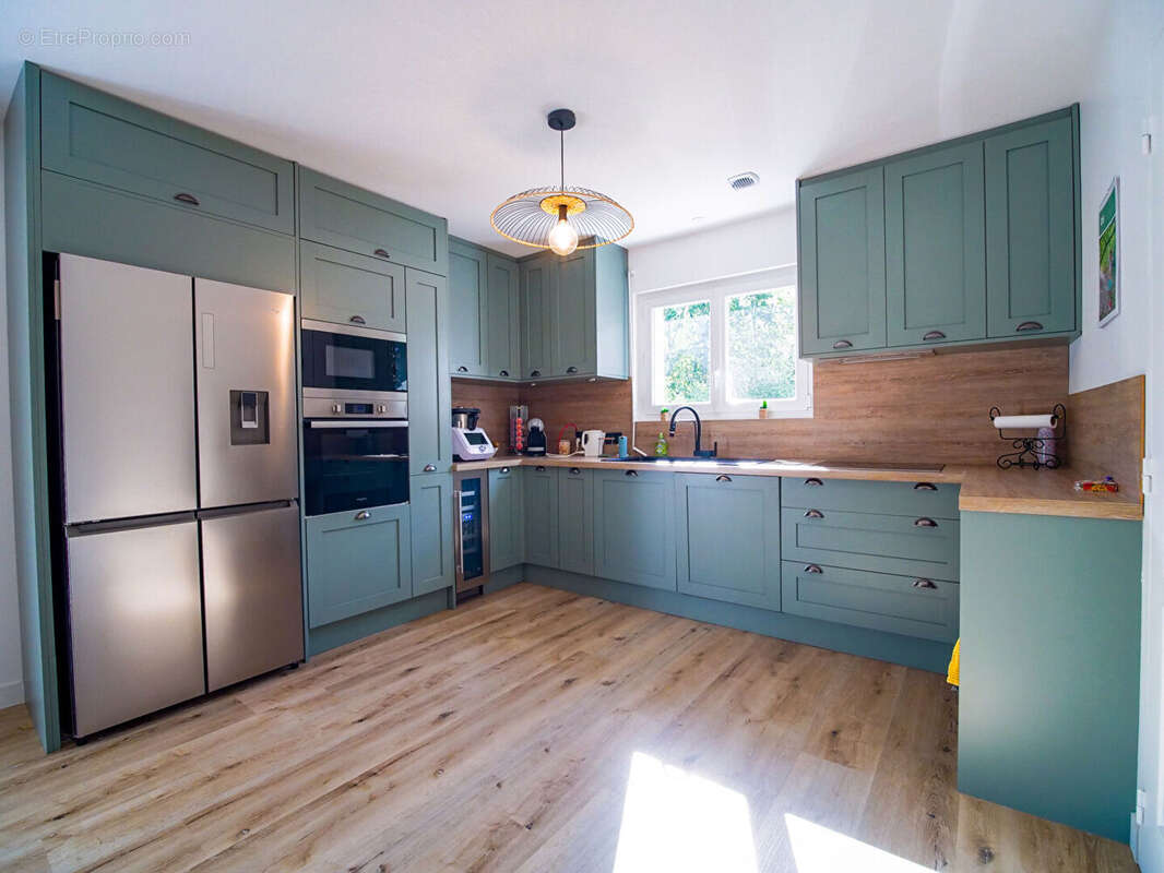 Maison entièrement neuve en lisière de forêt - photo 3