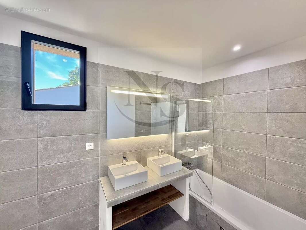 Maison à AIX-EN-PROVENCE