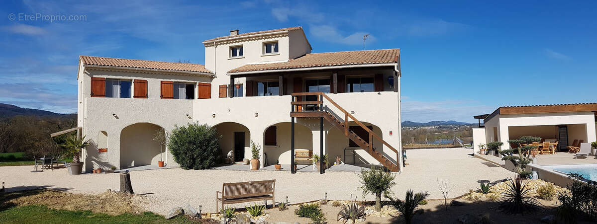 Grande maison 235 m2 ambiance campagne avec vue Cévennes et piscine chauffée - photo 7