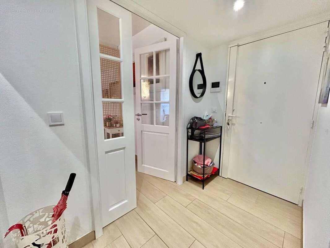 Cannes centre – 4 pièces – grand garage - photo 7