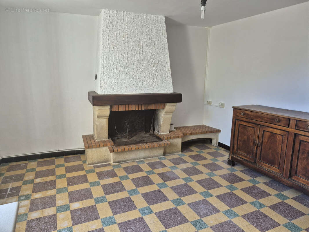 Maison à acheter avec terrasse balcon 4 chambres à Minerve (34) - photo 3