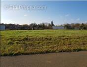 Terrain à SAINTE-HERMINE