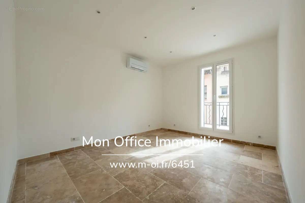 Appartement à PERTUIS