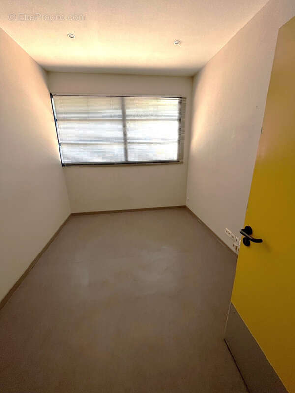 Commerce à PERPIGNAN