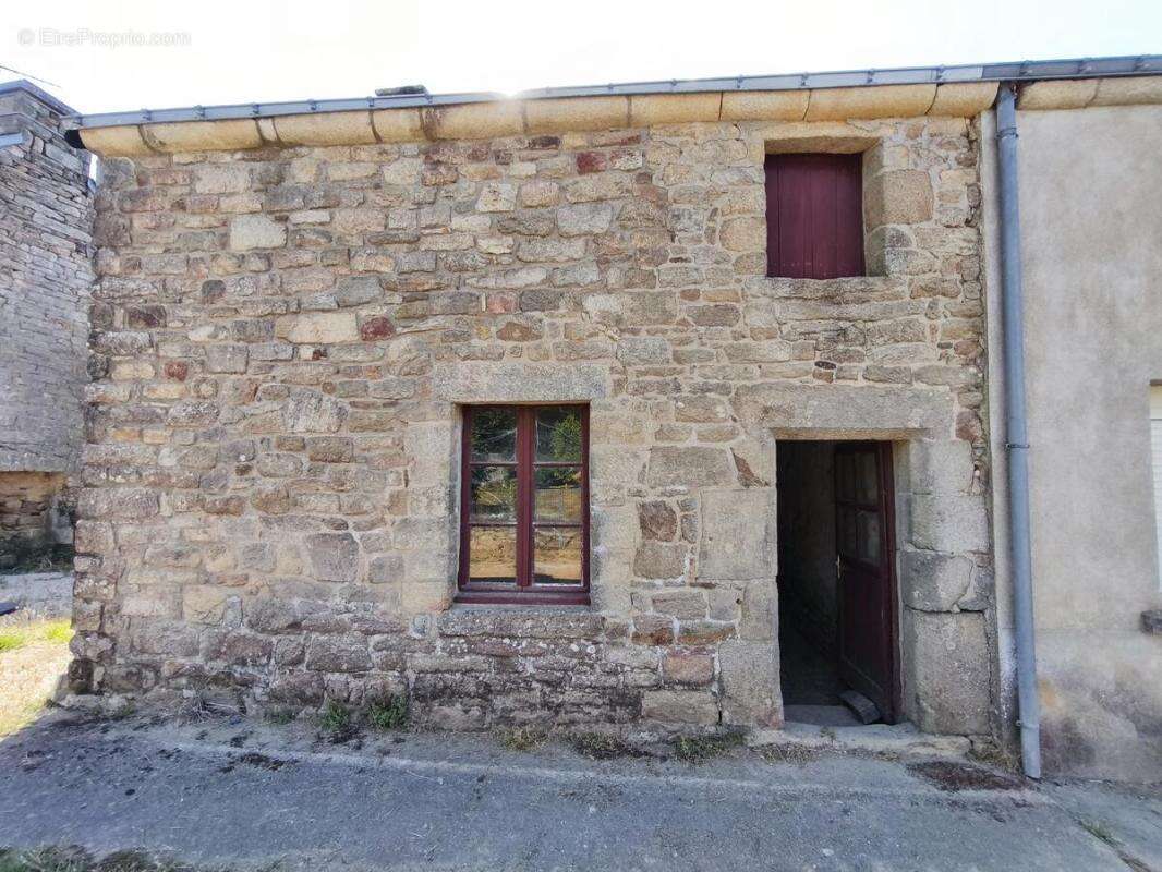 Maison 103 m² à Peaule  - photo 7