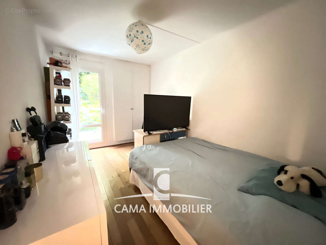 Appartement à JOUY-EN-JOSAS