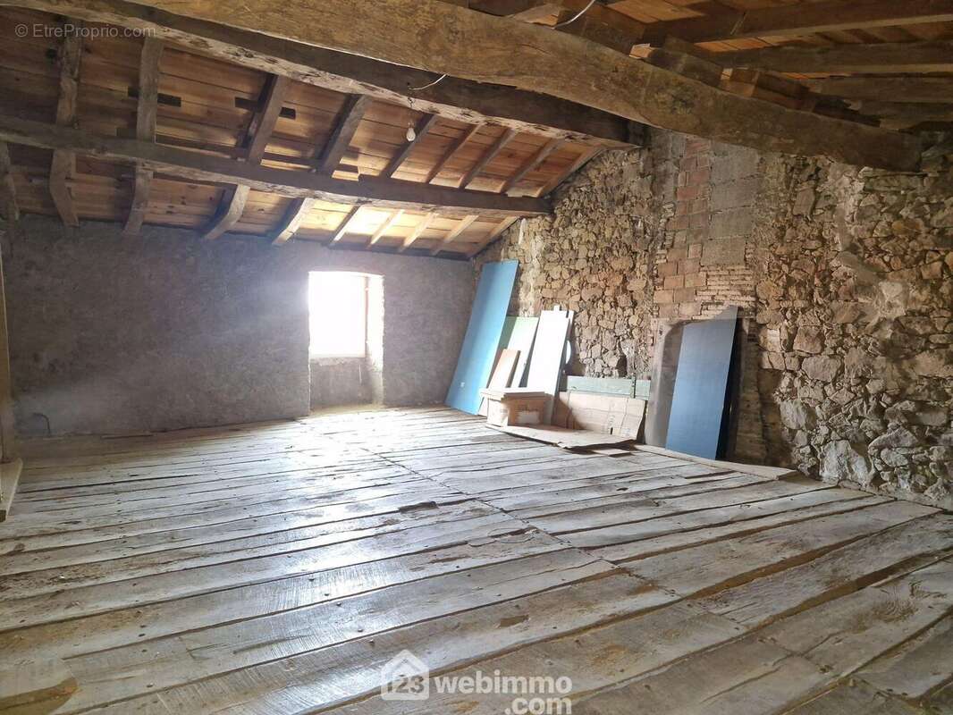 Maison 111 m² à Venansault  - photo 7