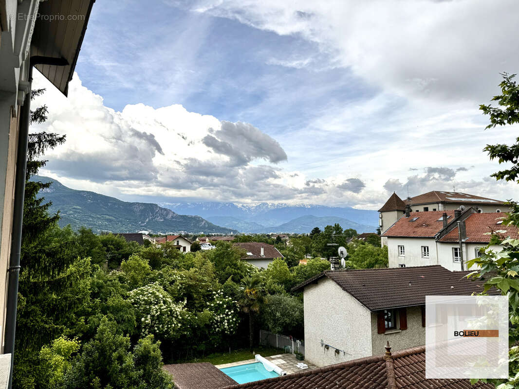 Appartement à SASSENAGE