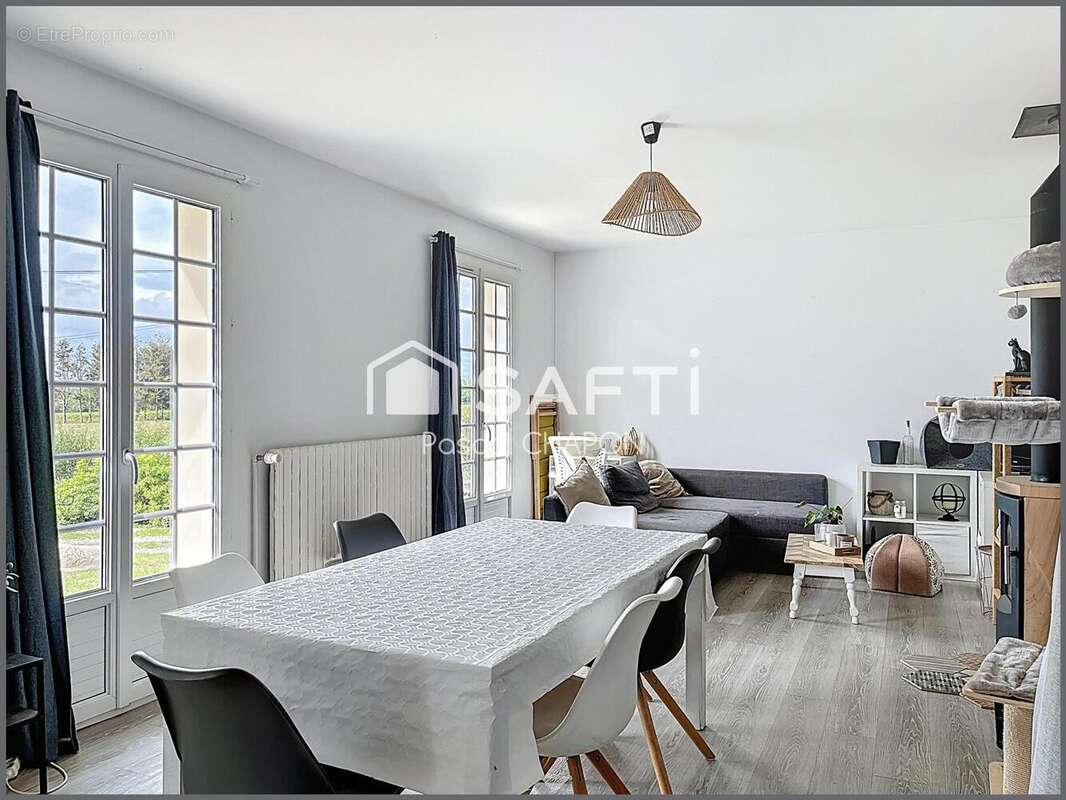 Photo 2 - Maison à SAINT-M'HERVE