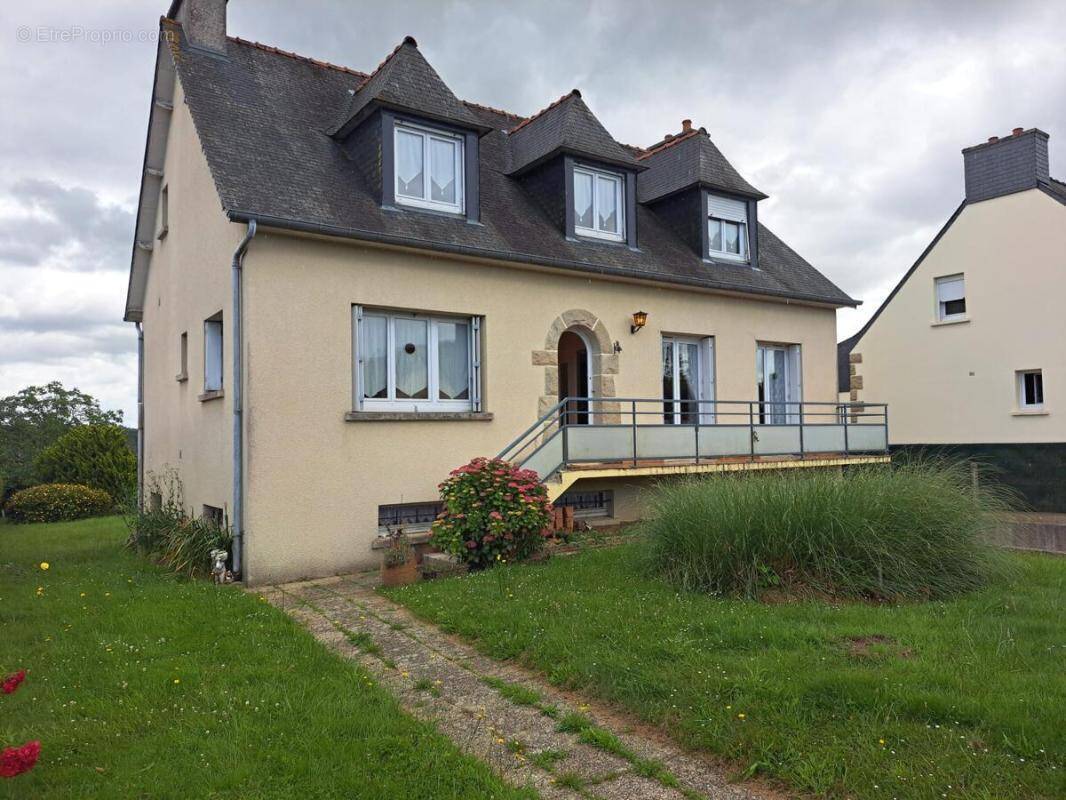 Maison à CAULNES