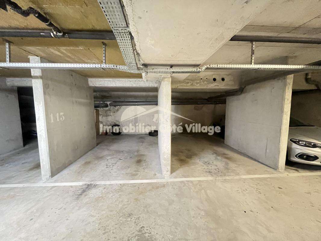 Appartement à SAINT-ANDRE-DE-LA-ROCHE