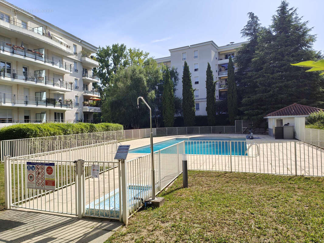 Appartement à TASSIN-LA-DEMI-LUNE