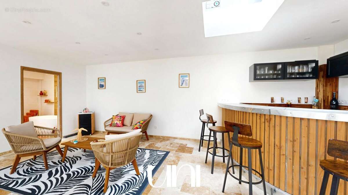 Maison à BLAINVILLE-SUR-ORNE