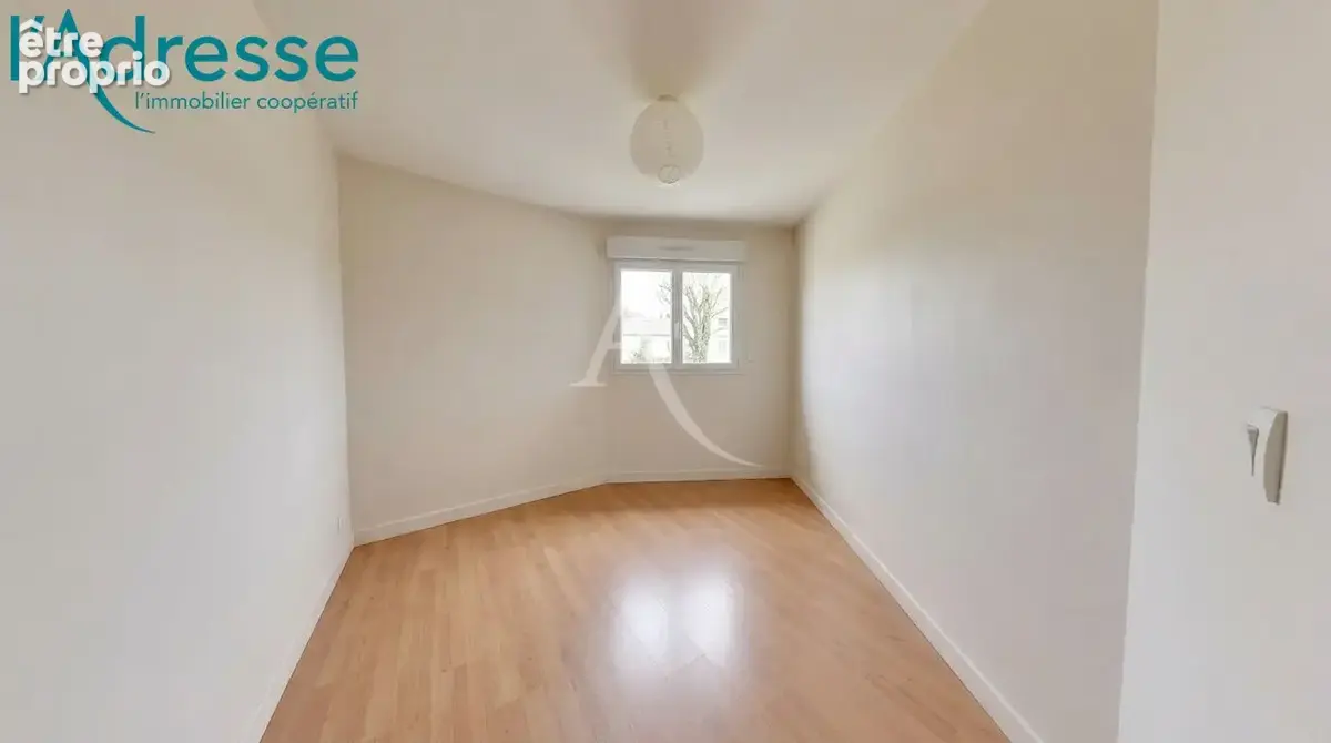 Rare 3 pieces avec double box et 2 parking 56 m² - photo 6