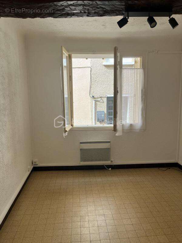 Maison à SAINTE-TULLE