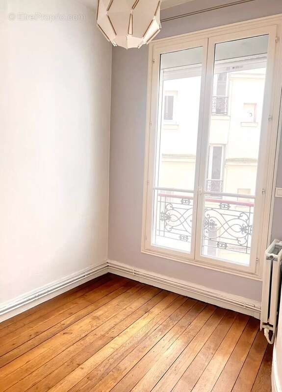 Appartement à PARIS-19E