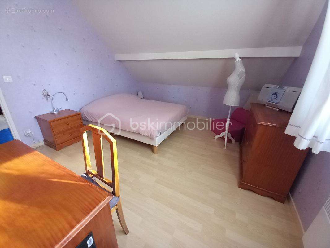 Maison à BEAUCROISSANT