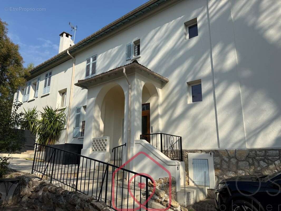 Immeuble de rapport  Cannes - photo 2