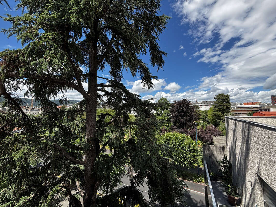 Appartement à CLERMONT-FERRAND