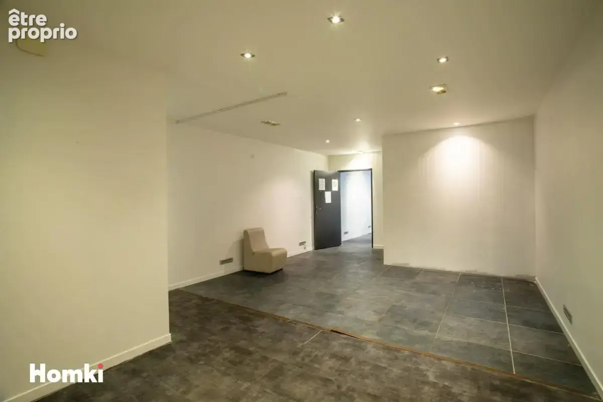 Rentabilité 10,9 % – Local commercial emplacement n°1 – Saint-Étienne - photo 8
