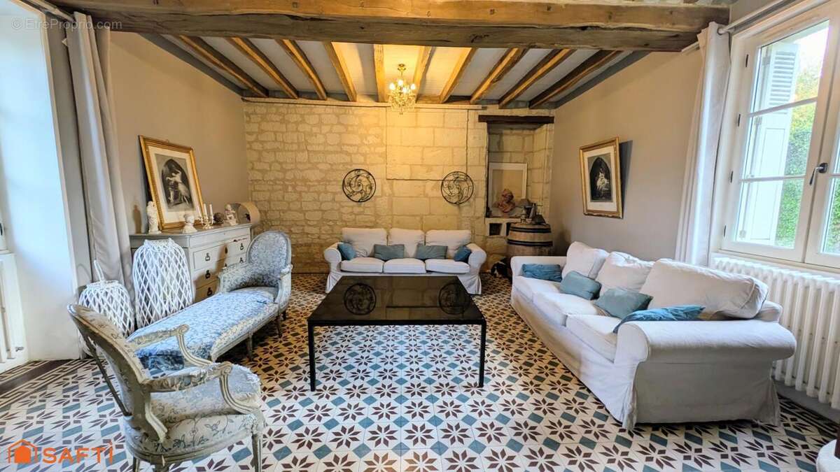 Photo 3 - Maison à SEUILLY