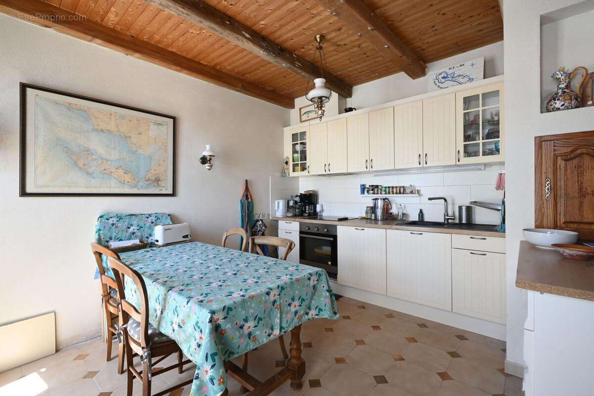 Typique maison de village À Vendre - photo 5