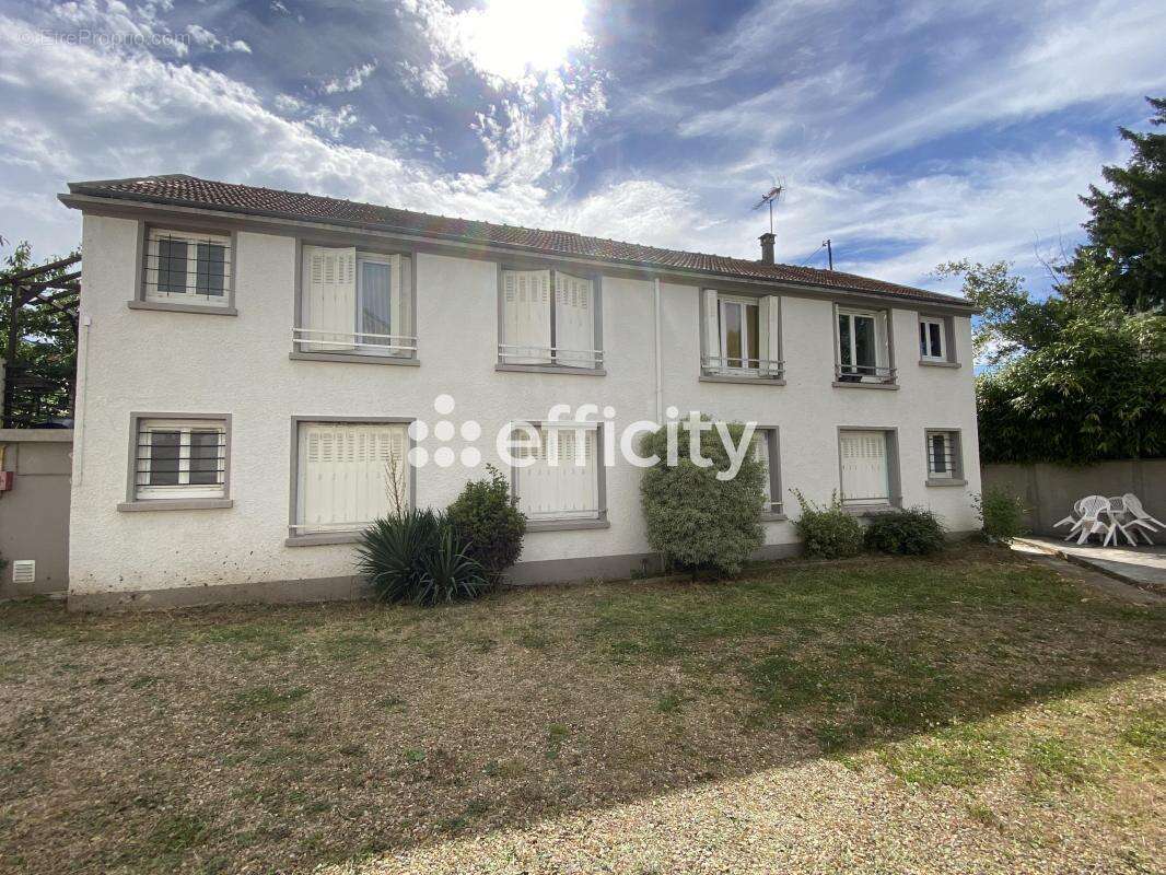 Appartement à NEUILLY-PLAISANCE