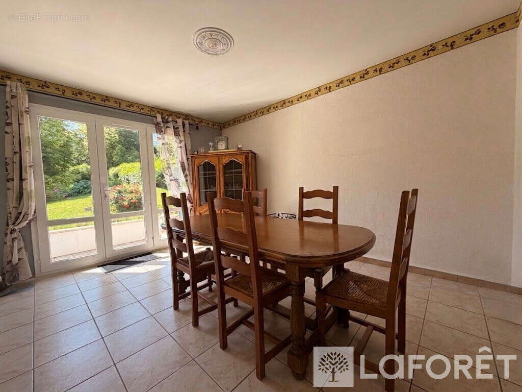 Maison à OEUILLY