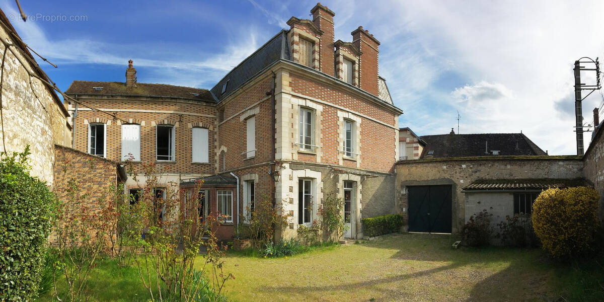 Maison à SENS